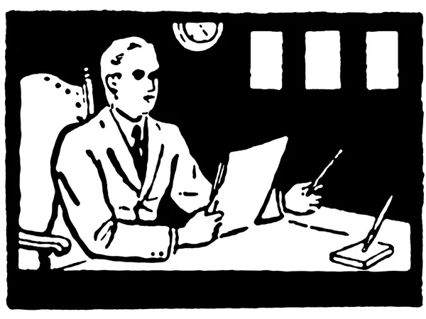 Onun masa başında çalışan bir erkeğin bir resimde siyah beyaz versiyonu — Stok fotoğraf
