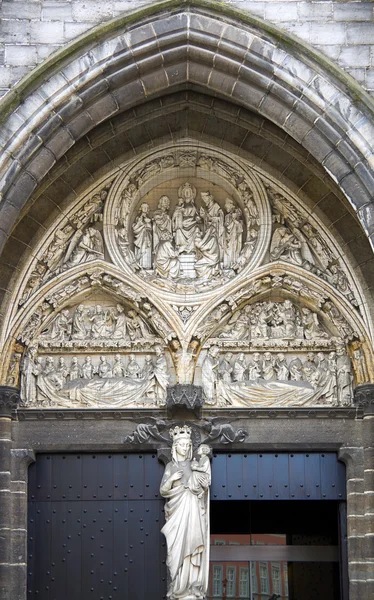 stock image Arch Entrence with Carvings and Statue