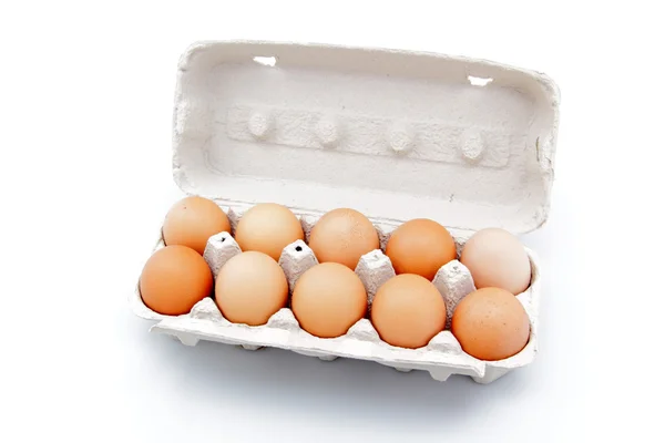 Kartónová krabice s vejci — Stock fotografie