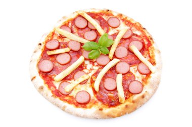 Pizza sosisli sandviç ve patates kızartması