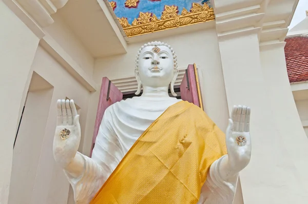 Staty av buddha i hua hin — Stockfoto