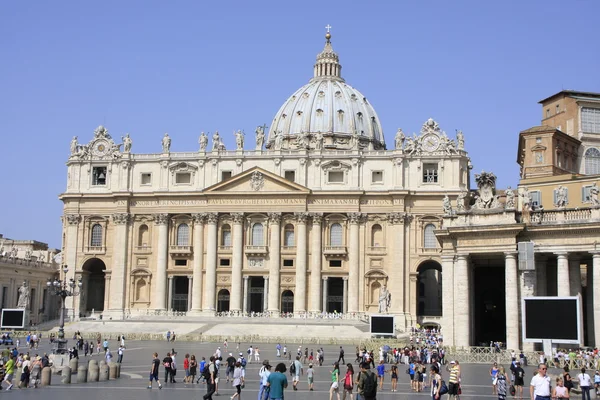 Saint Peter's Basilica, Vatican City, Rome, Italy — Stock Photo, Image