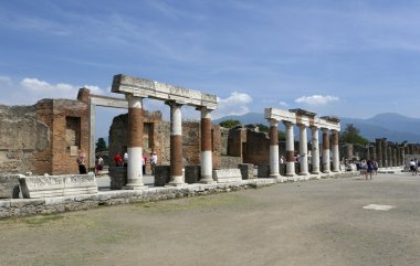 Ruins of ancient Pompeii, Italy clipart