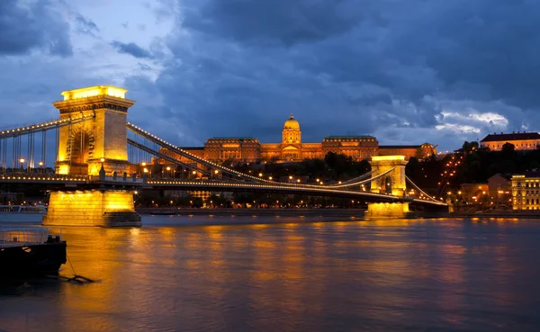 Ланцюговий міст у Будапешті — стокове фото