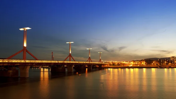 A ponte Kossuth à noite, Budapeste — Fotografia de Stock