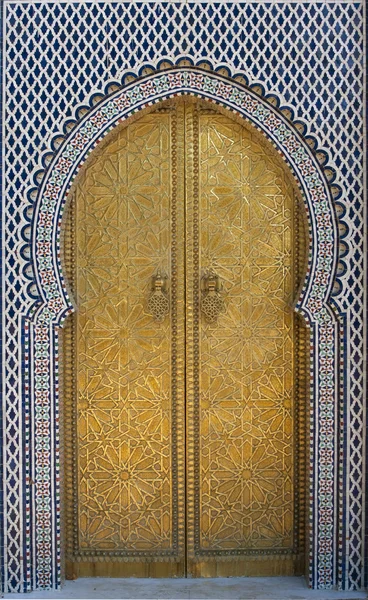 Die goldene Tür — Stockfoto