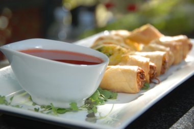 Egg Rolls with Dipping Sauce clipart