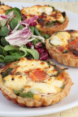 Mini quiches