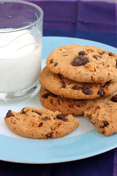 ミルク チョコレート クッキー — ストック写真