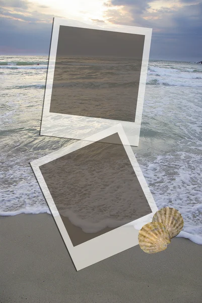 Two frames on sea side — Stock Photo, Image