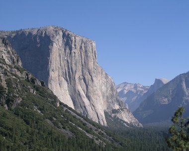 el capitan ve yarım kubbe