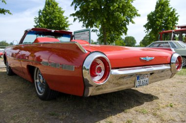 PAAREN IM GLIEN, GERMANY - MAY 26: Cars Ford Thunderbird, rear view, 