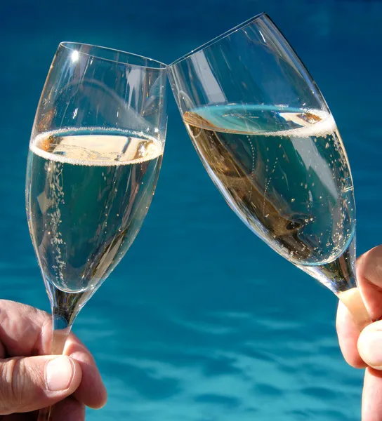 Two Glasses of Sparkling Wine — Stock Photo, Image