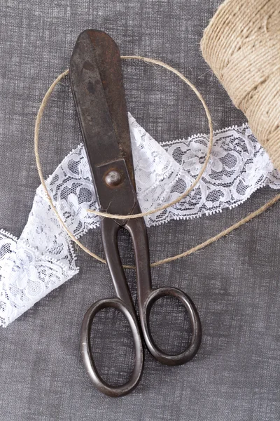 Scissors and Lace — Stock Photo, Image