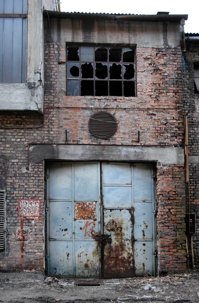 Stary budynek przemysłowy. — Zdjęcie stockowe