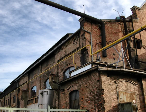 Edifício industrial velho. — Fotografia de Stock
