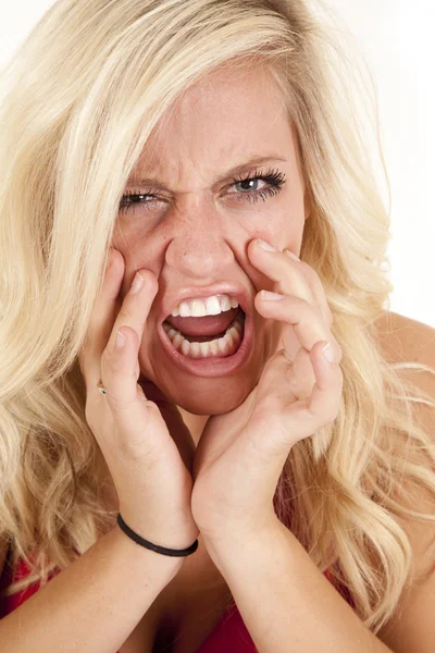 Kobieta złości twarzy krzyczeć — Zdjęcie stockowe