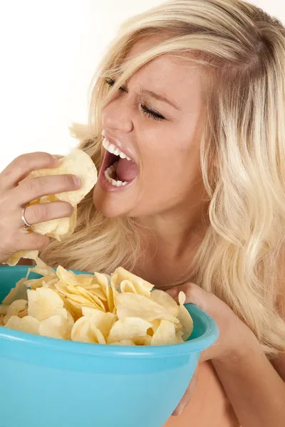 女性大食いチップ — ストック写真
