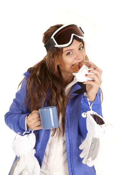 Ski flicka donut mugg — Stockfoto