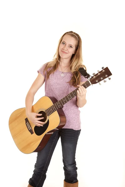 Chica tocando la guitarra sonrisa — Foto de Stock