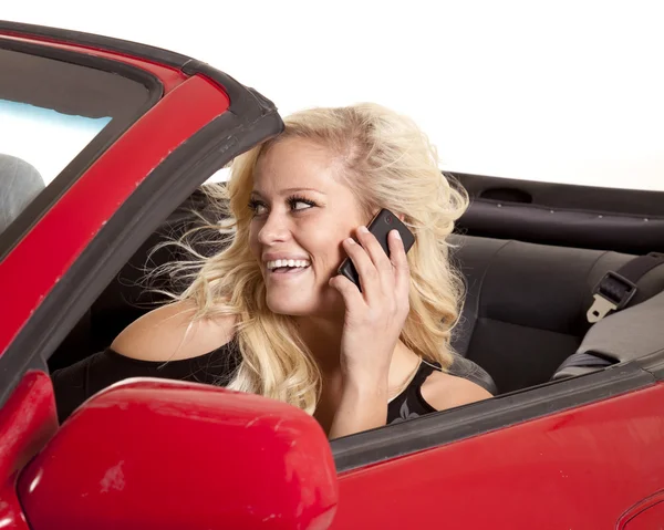 Mujer rubia feliz teléfono coche —  Fotos de Stock