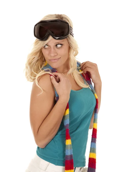 Blue top scarf goggles look back — Stock Photo, Image