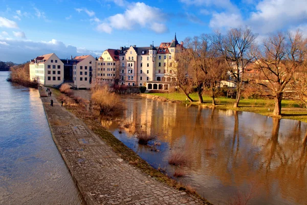 Regensburg és a Duna folyó, Bajorország, Németország — Stock Fotó