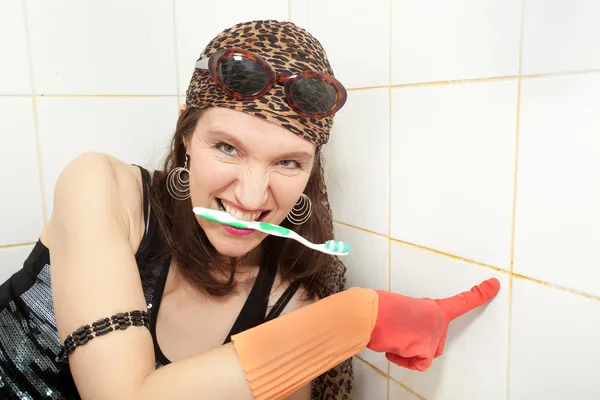 Hippie housewife cleaner — Stock Photo, Image