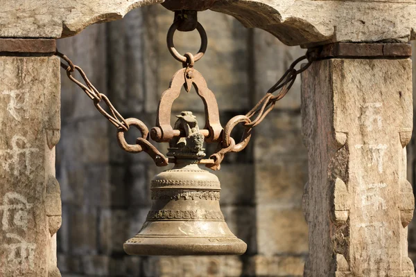 Hinduiska templet bell — Stockfoto