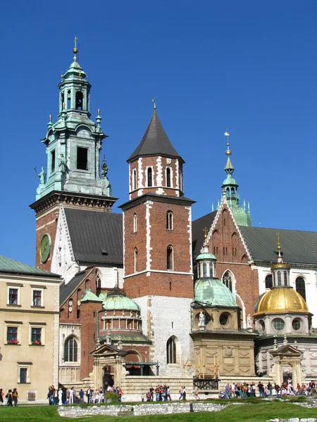 Королевский Вавельский замок, собор в Кракове - Польша — стоковое фото