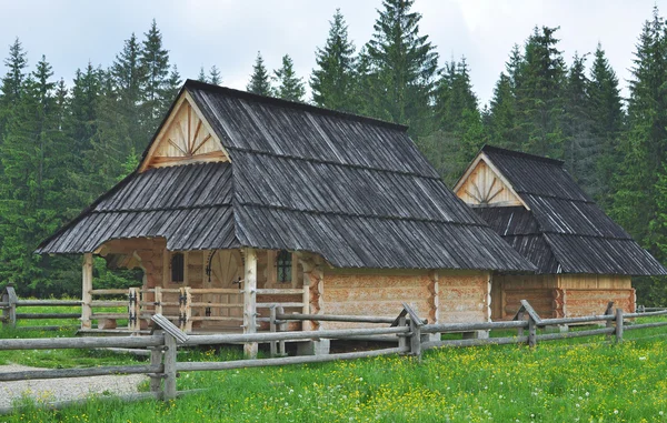 Дерев'яний будинок - Татрах Подгалє Польщі — стокове фото