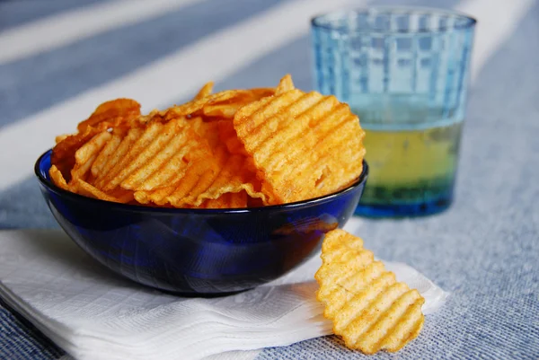 Chips and beer — Stock Photo, Image