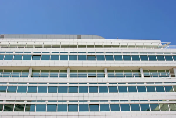 Glassy office building — Stock Photo, Image