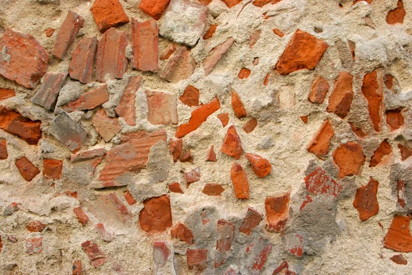 Verfallene Mauer aus Beton und Ziegeln — Stockfoto