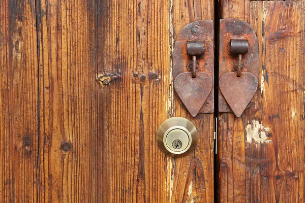Старих дерев'яних дверей — стокове фото