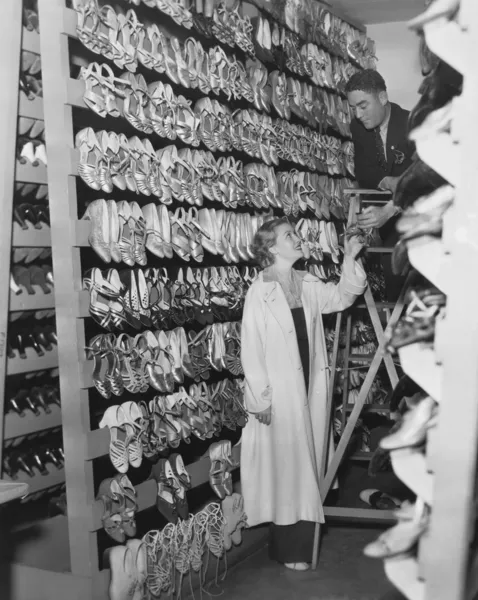 Tolik boty tak málo času — Stock fotografie