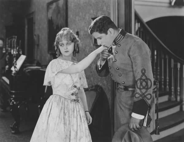 Поцелуй в руку
