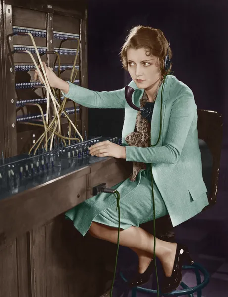 Portrét telefonní operátor — Stock fotografie
