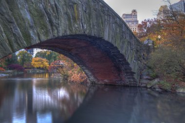 Autumn Gapstow bridge clipart