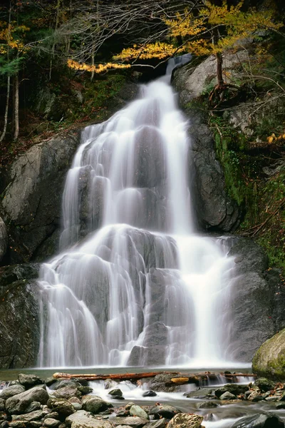 Otoño Moss Glen Falls en Vermont —  Fotos de Stock