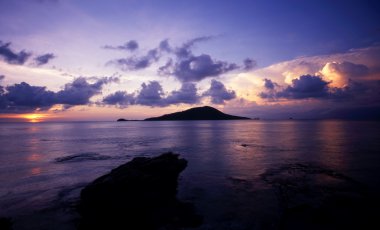 gün batımında Karayip Adası