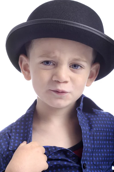 Lindo chico con sombrero de jugador de bolos —  Fotos de Stock