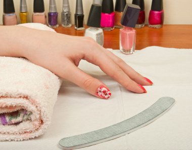 Manicure table clipart