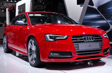 Audi S5