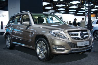 Mercedes Benz GLK 300 clipart