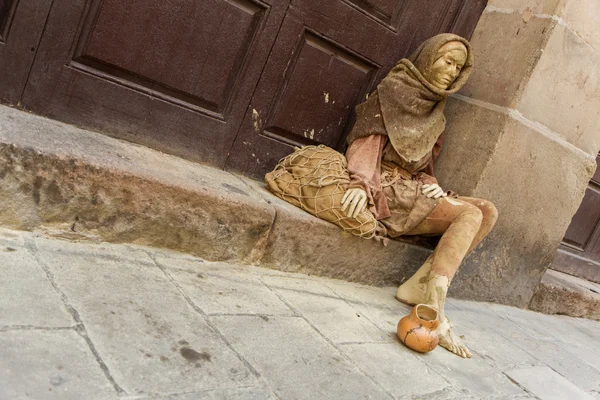 Artista di strada dipinto d'oro a Barcellona Immagini Stock Royalty Free