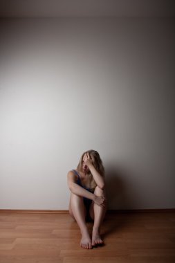 depresif genç kadın