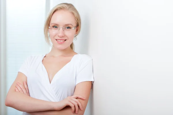 Intelligent young woman — Stock Photo, Image