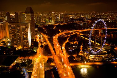 gece sahne mali bölge Singapur çatı marina defne otel.