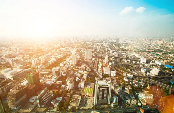Panorama de Bangkok pela manhã ao nascer do sol . — Fotografia de Stock
